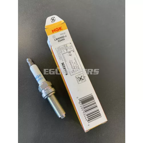 NGK Gyújtógyertya, LMAR8D-J
