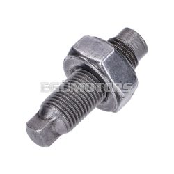   cylinder head rocker arm valve adjustment screw for GY6 50cc, 125cc