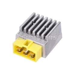   101 Octane szabályozó / egyenirányító index relével, sárga csatlakozóval, Derbi Senda, GPR, Aprilia RX, SX 50, Gilera RCR