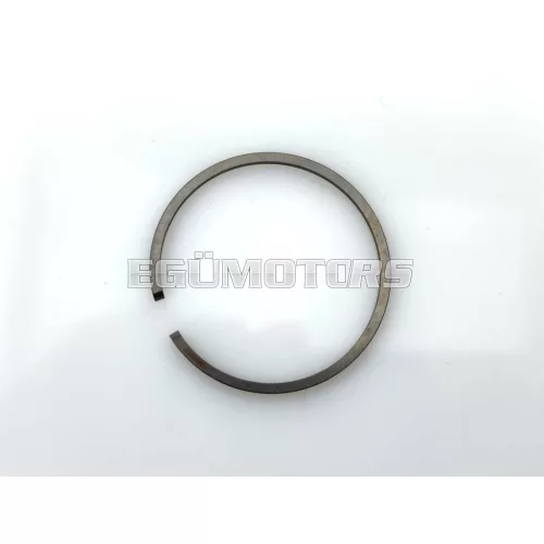 Dugattyúgyűrű téglalap 38mm x 1.5mm, moped, mokick