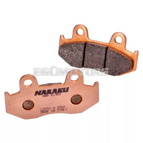 Naraku fékbetét szinterezett a Honda NES SES SES PES/PS SH CH 125, 150 4 ütemű