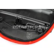 STR8 ülés fekete / piros, Piaggio Zip (2000-től)