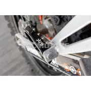 STR8 MX Evo CNC utas lábtartó készlet fekete, Derbi