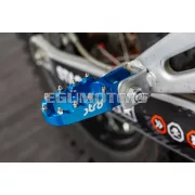 STR8 MX Evo CNC utas lábtartó készlet kék, Derbi