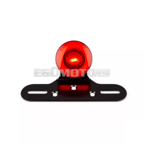 STR8 LED hátsó lámpa kör, piros, rendszámtartóval