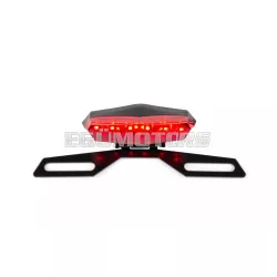   STR8 LED hátsó lámpa hatszögletű, piros, rendszámtartóval