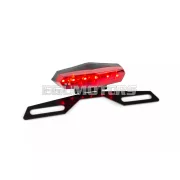 STR8 LED hátsó lámpa hatszögletű, piros, rendszámtartóval