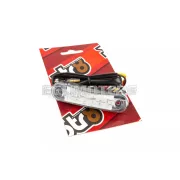 STR8 hátsó lámpa háromszög, fehér búrával, 6 db piros LED-del, univerzális