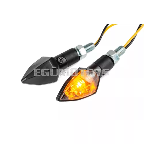 STR8 Rubis index fekete / sötétített