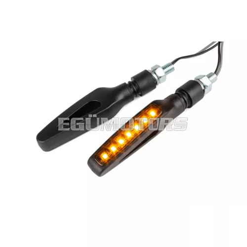 STR8 Contest LED index szekvenciális, füstszínű