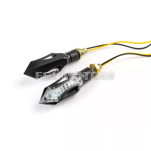 STR8 Sakado LED index szekvenciális, fekete / fehér