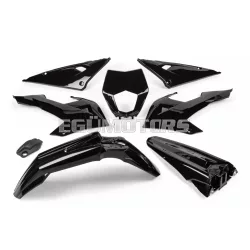 STR8 műanyag készlet 8 darab, fekete, Rieju MRT 2022-től